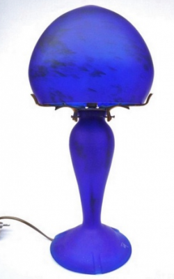 Lampe Iris mm Bleu moucheté avec abat jour en pâte de verre 20 cm - Lampes