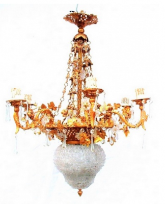 Lustre Trianon blanc. Hauteur 70 cm. Bronze et fleurs de verre - Lustres