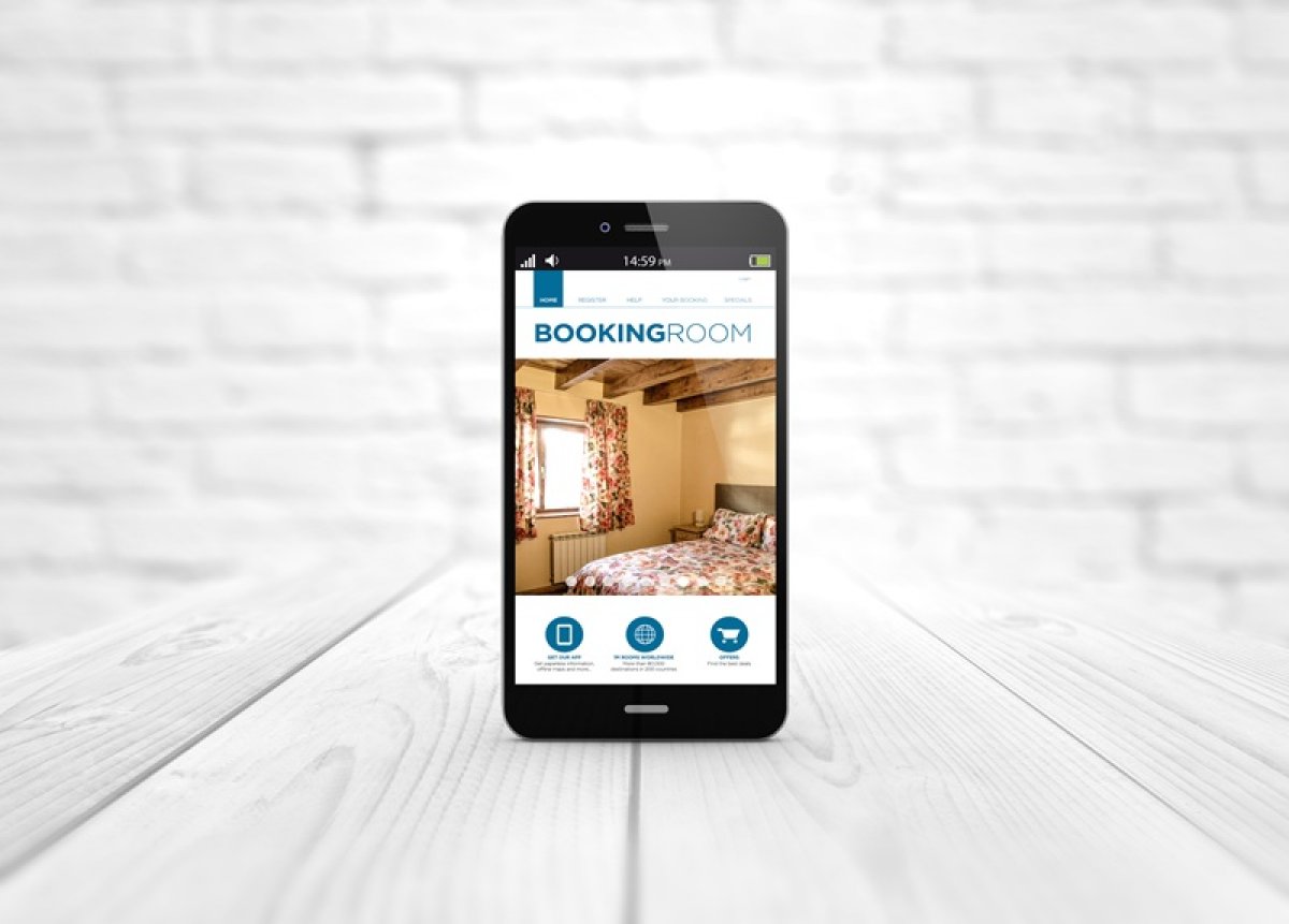 PMS cloud et réservation en ligne : le duo indispensable pour les CHR en 2025